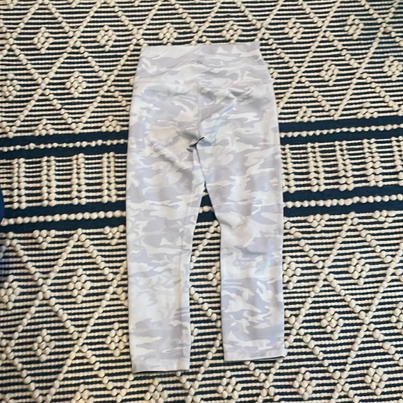 lululemon blue camo leggings - Picture 2 of 3